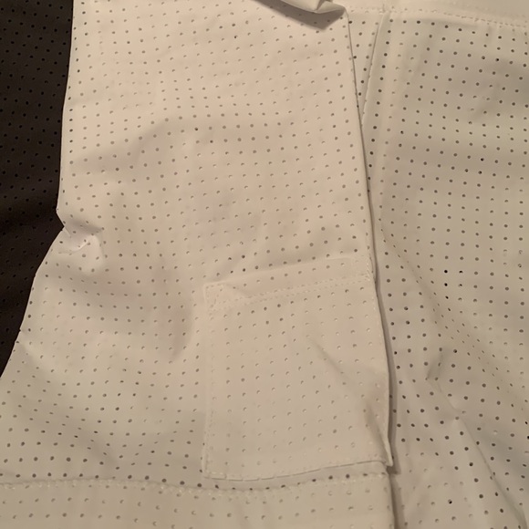 Kinona Mesh shorts with a pocket on right leg, 2 white,2 gray $15 each - Picture 3 of 7